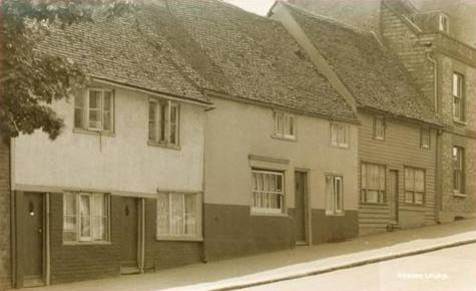 Houses_on_St_Anne's_Hill Lewes