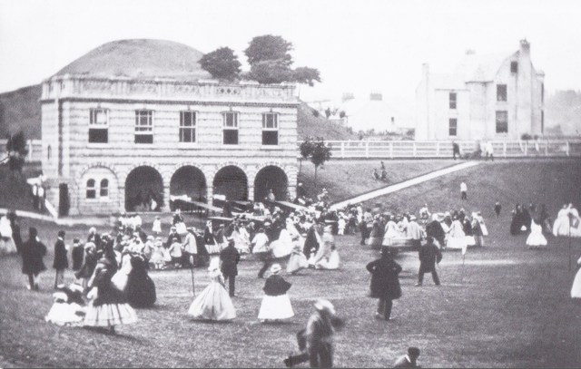 Lewes_Dripping_Pan_in_19C