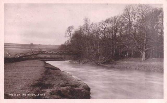River_Ouse_wooden_footbridge_c1915_Boots_postcard