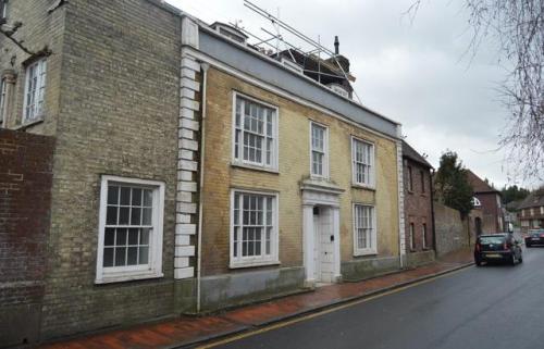Southover Old House frontage