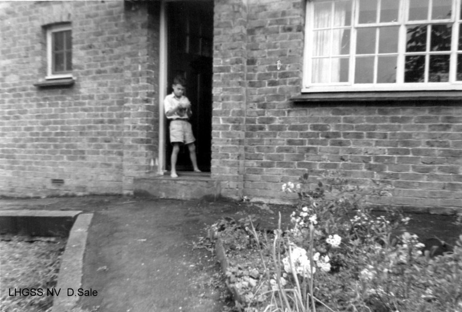 Lewes, Nevill Sale family picture