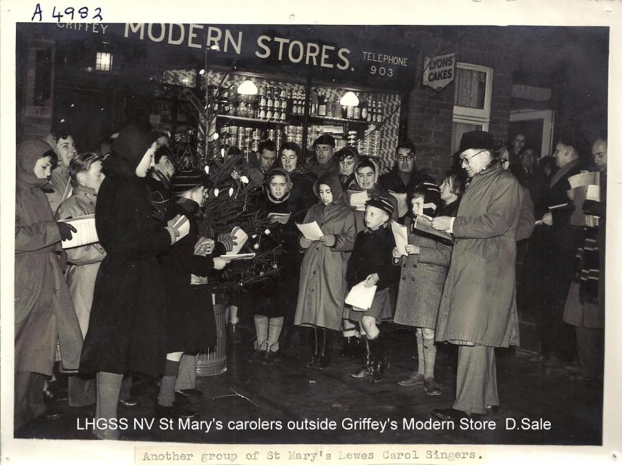 Lewes, Nevill St. Mary's Lewes Carol Singers