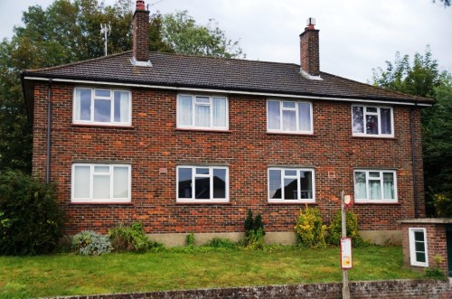 The Flats, 1-11 Mill Road and the Laundry bus stop, Lewes, 2019