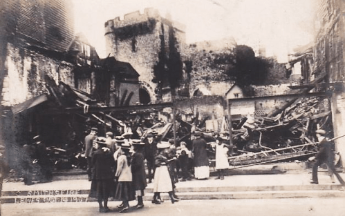 Smith's Fire, Lewes High Street, 1907, postcard