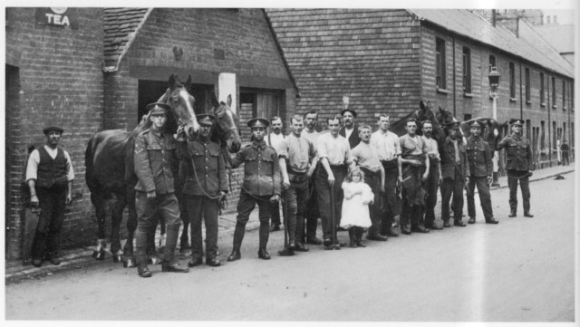 Blacksmith, South Street, Lewes, c1910