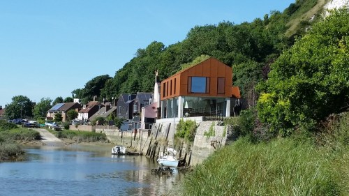 JHD photo of South Street from river, 2019