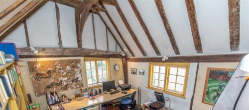 Gables Cottage, 55 Southover High Street, crown post roof